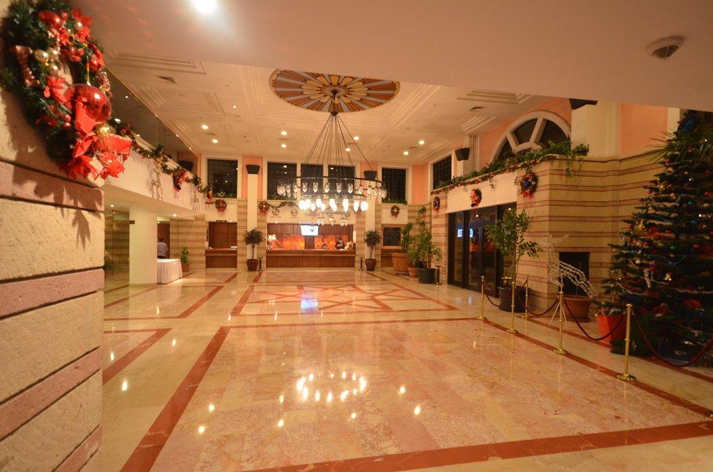 Perissia Hotel & Convention Centre ウルギュップ エクステリア 写真